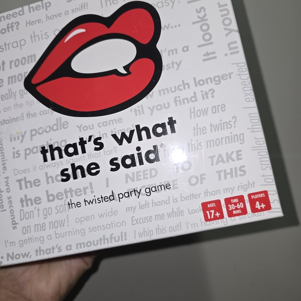 That's What She Said Party Game - Red and White - Picture 4 of 6